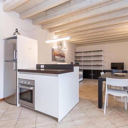 Trilocale Rua Sovera 85 - F&L Aparment Brescia Ngoại thất bức ảnh