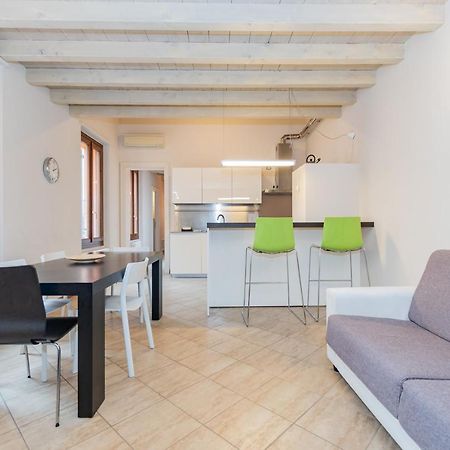 Trilocale Rua Sovera 85 - F&L Aparment Brescia Ngoại thất bức ảnh