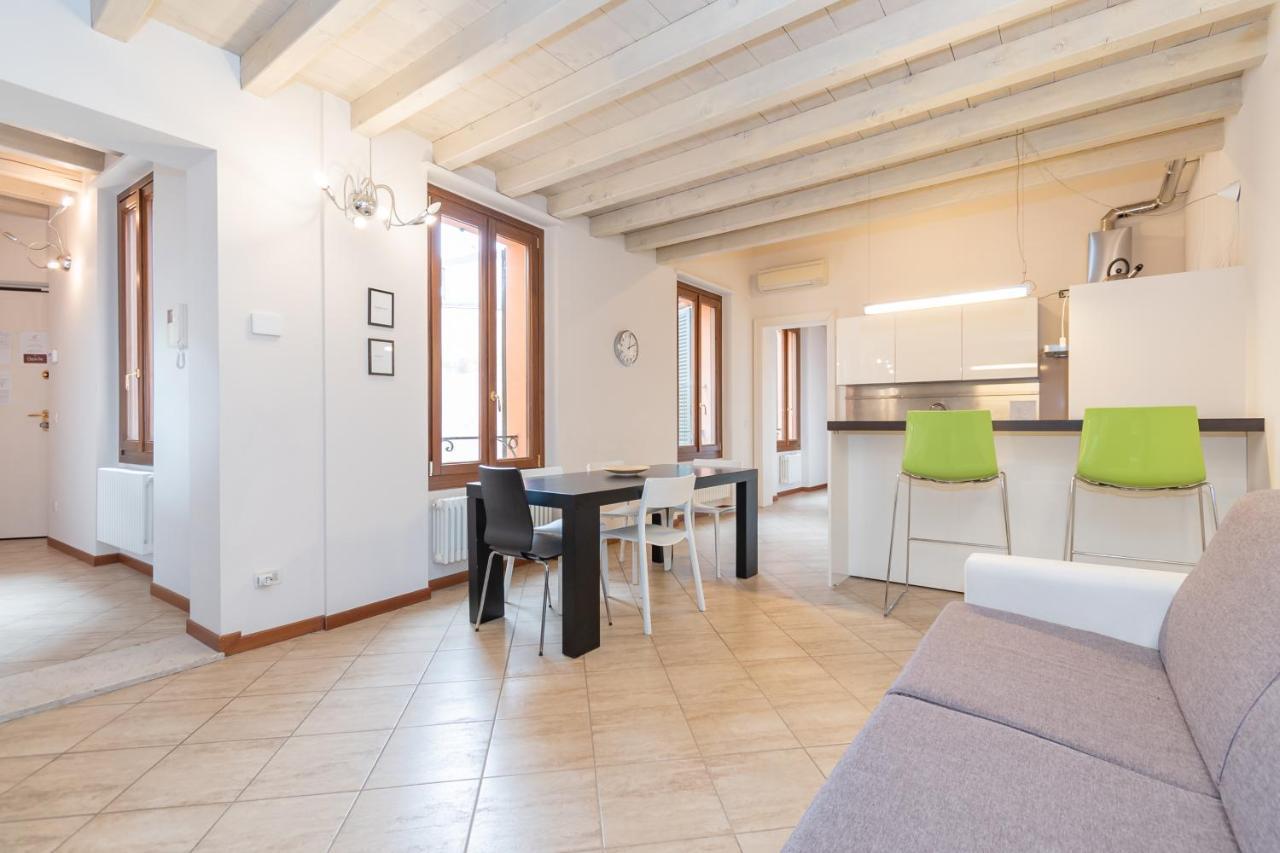 Trilocale Rua Sovera 85 - F&L Aparment Brescia Ngoại thất bức ảnh