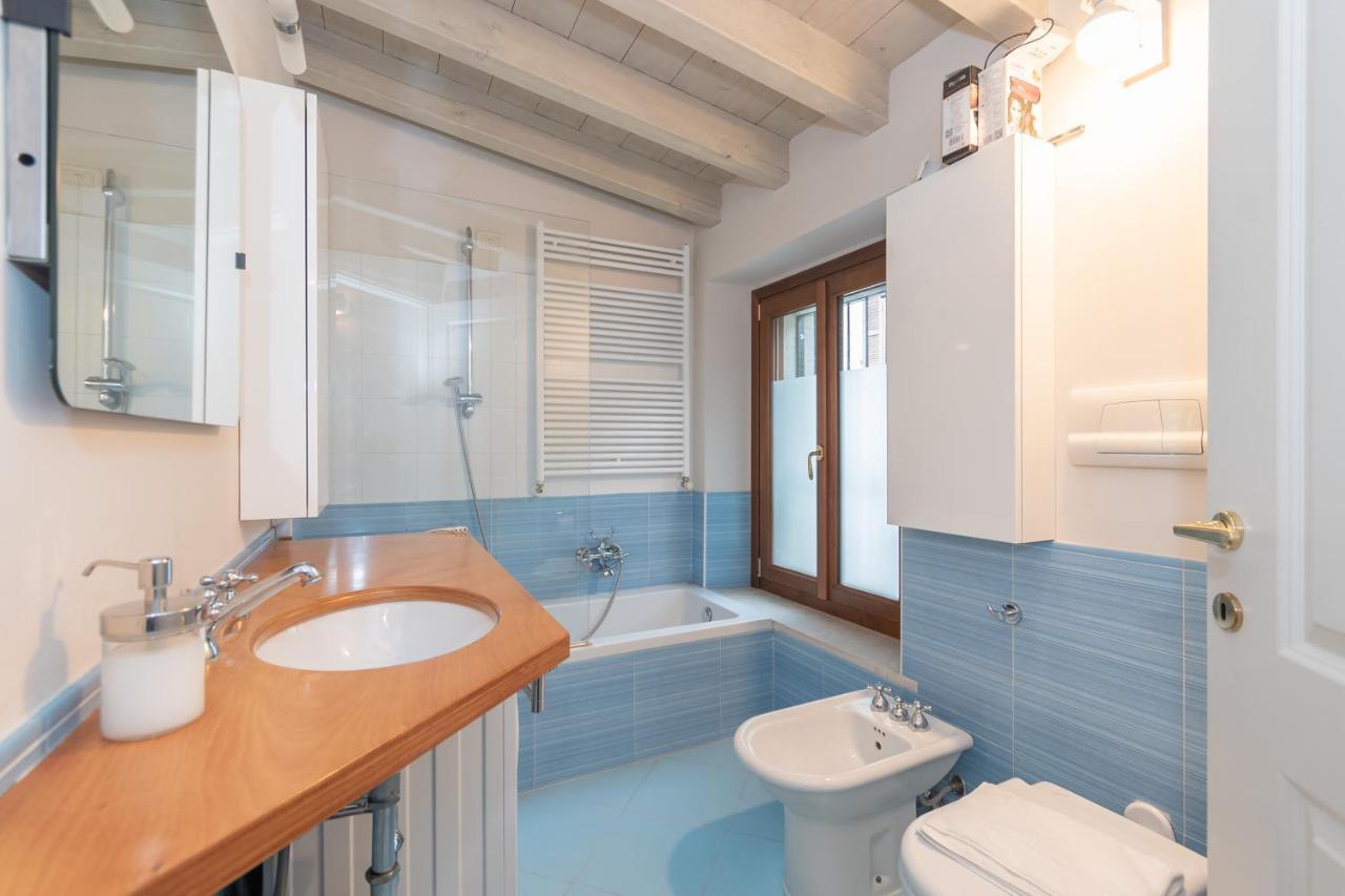 Trilocale Rua Sovera 85 - F&L Aparment Brescia Ngoại thất bức ảnh
