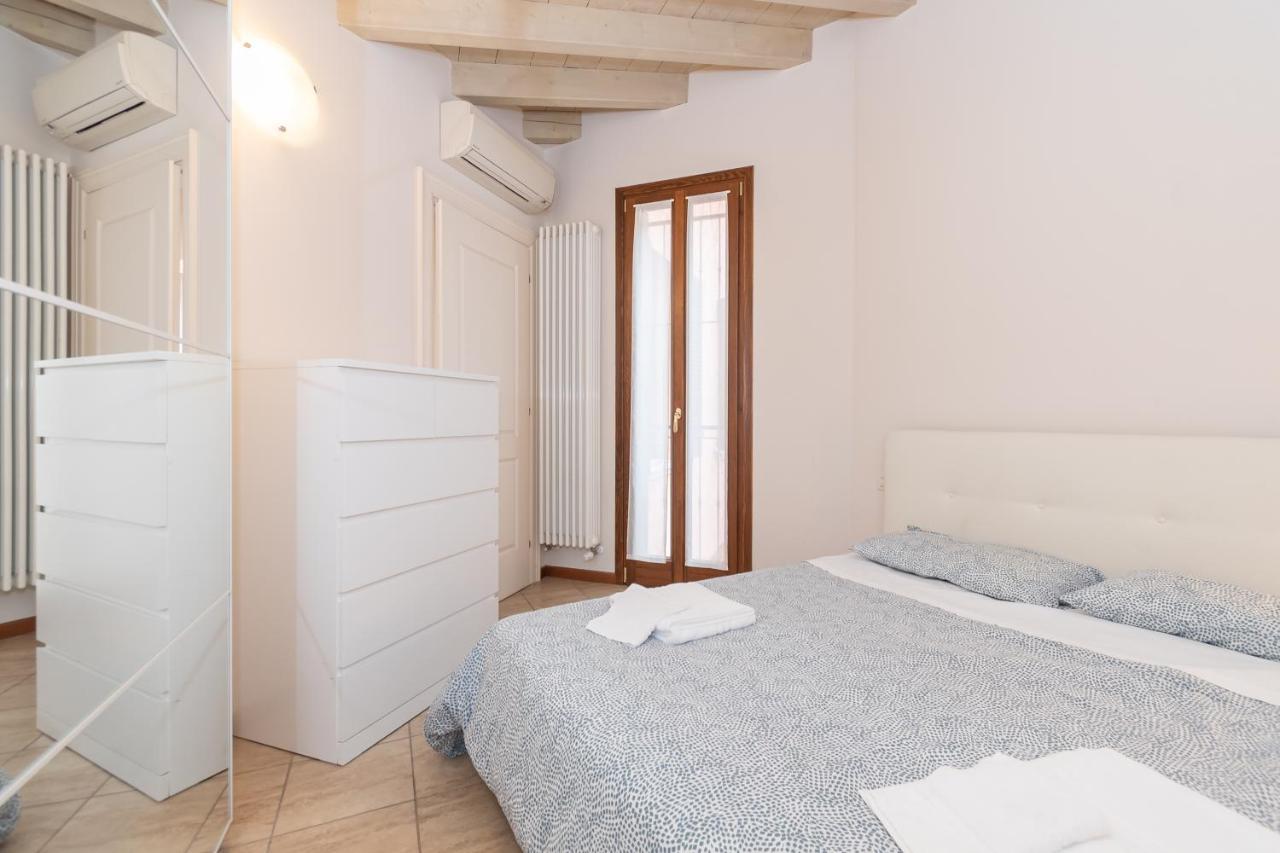 Trilocale Rua Sovera 85 - F&L Aparment Brescia Ngoại thất bức ảnh